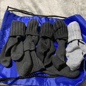 Casual Black and Gray Ribbed Socks for Everyday Comfort